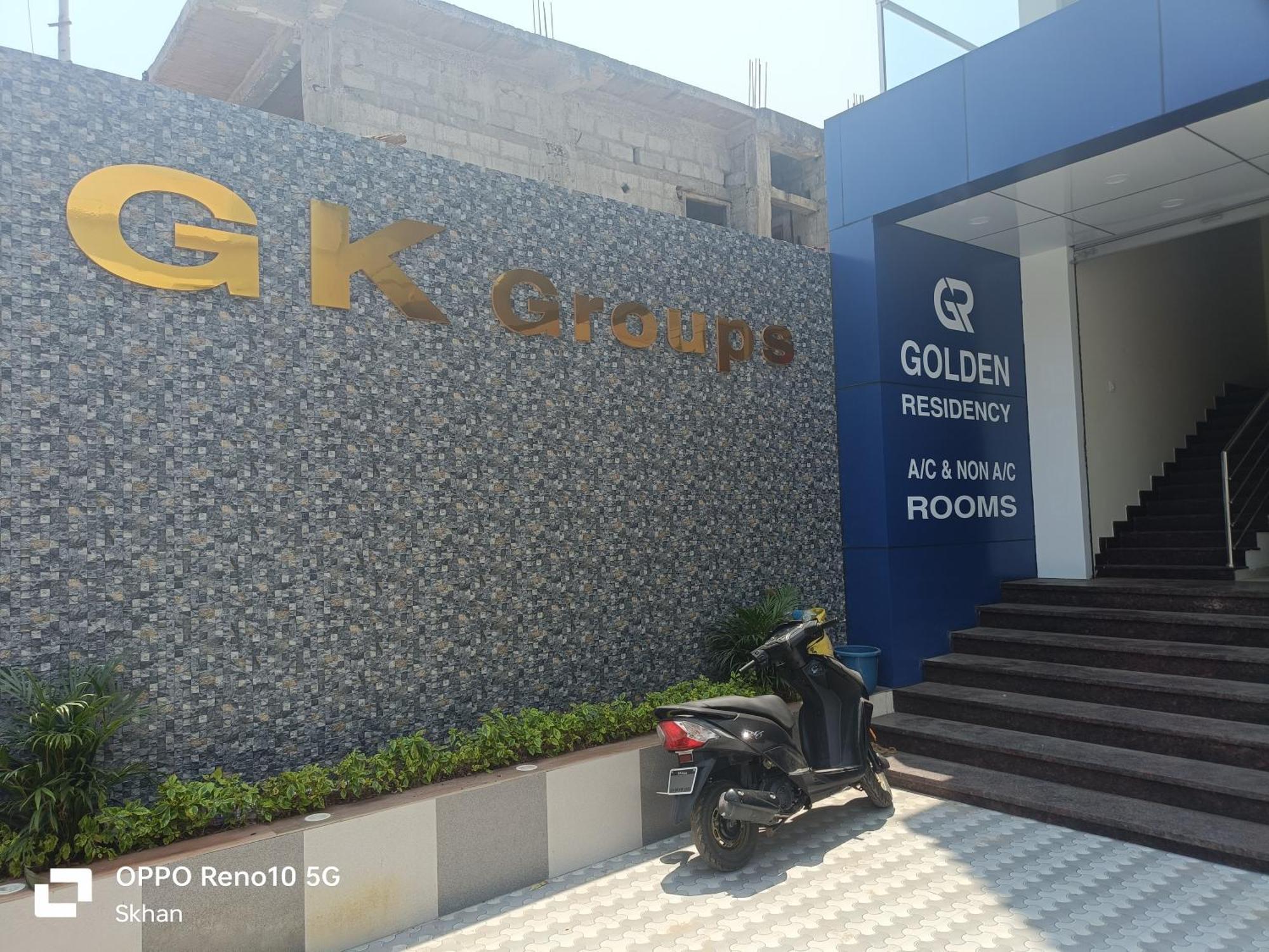 Golden Residency Otel Kushālnagar Dış mekan fotoğraf